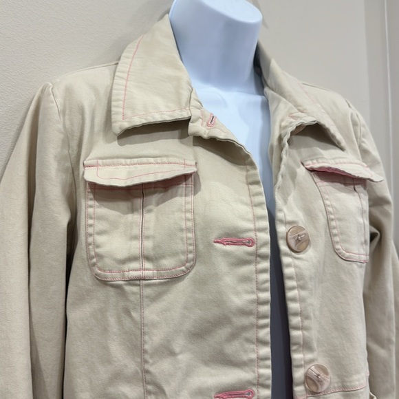 Denim&Co Cream Trench Coat with Pink Accents - Picture 2 of 8